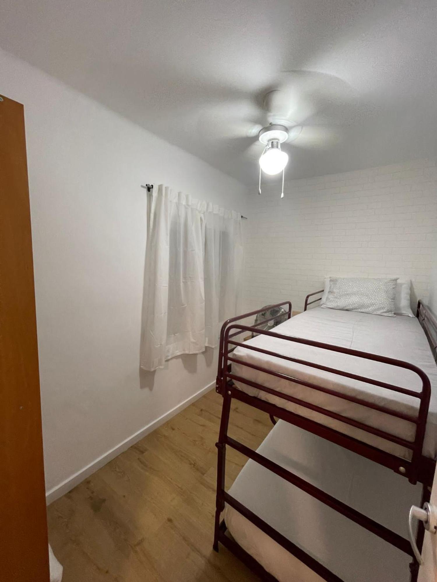 פינדה דה מר Apartamento En La Costa Del Maresme מראה חיצוני תמונה